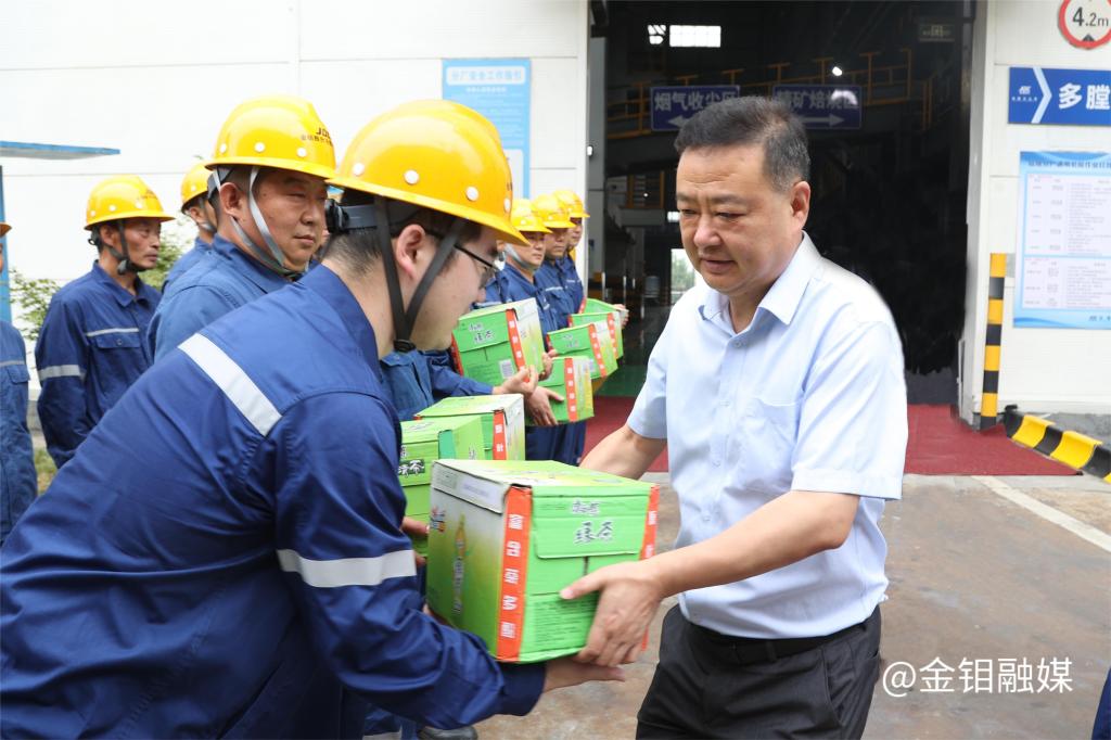 20240710-陈总送清凉.jpg